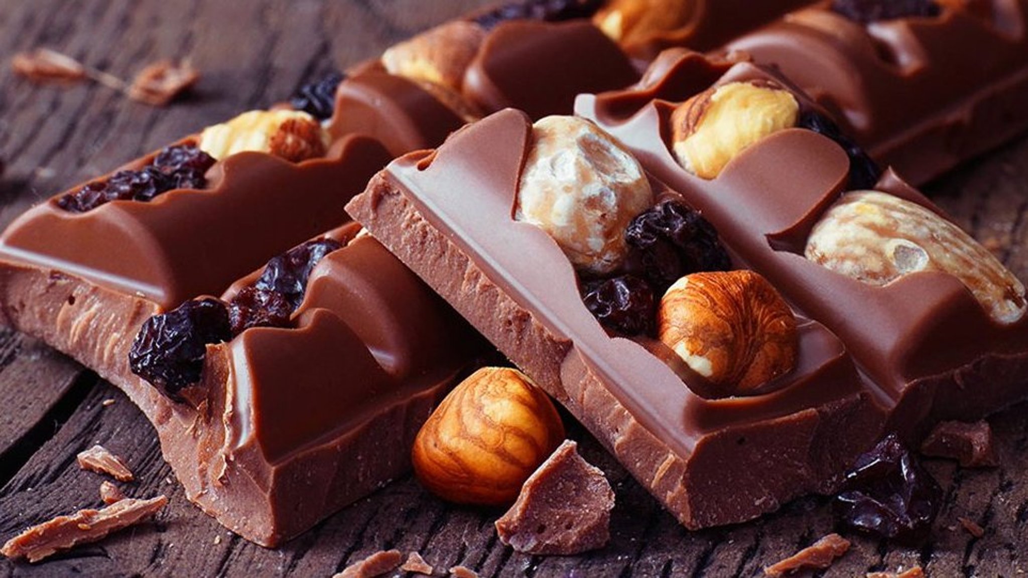 Fontessa конфеты. Швейцарский шоколад Nestle. Шоколадные конфеты. Красивые шоколадки. Аппетитный шоколад.